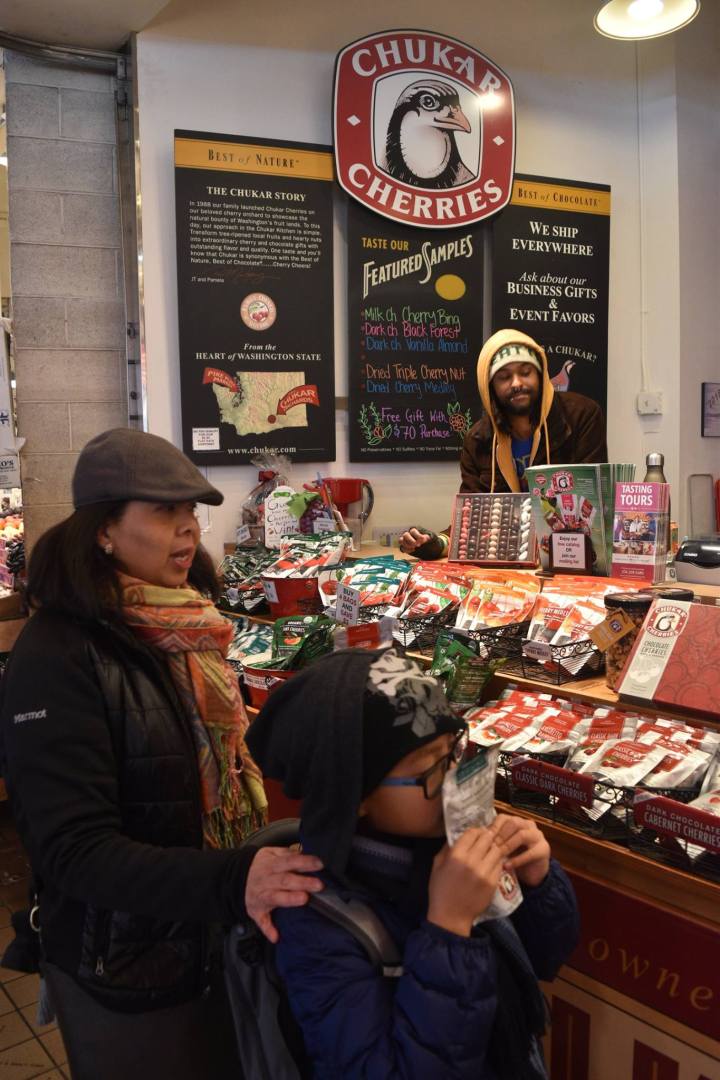 29872165_1892790364072901_279845426801670930_o